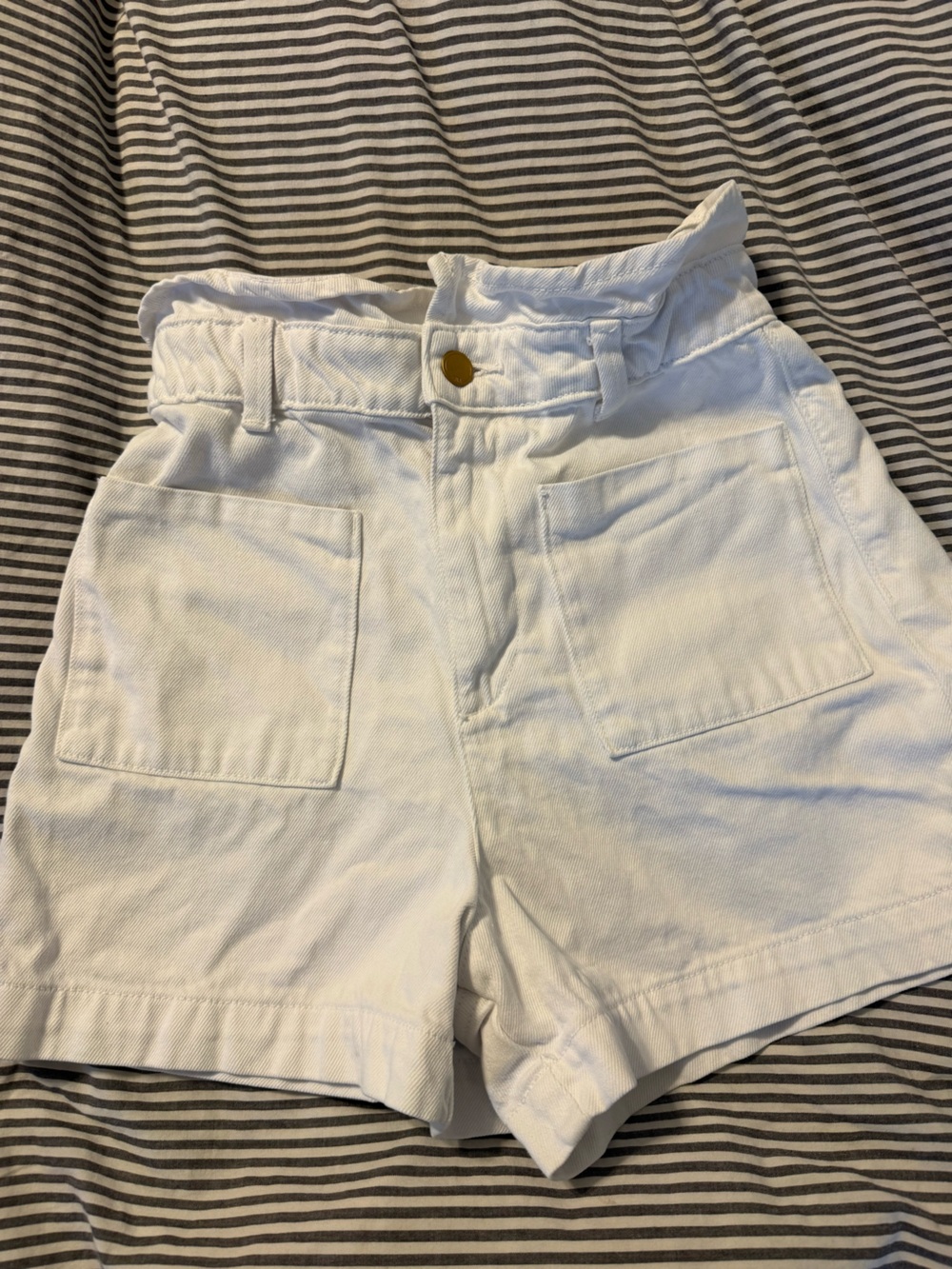 Zara White High-Rise Shorts with Patch Pockets